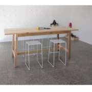 Wooden-Bar-Leaner-2