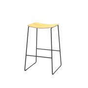 skala-bar-stool-black-base-with-timber-seat