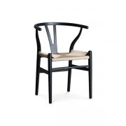 Hans-Wegner-Replica-Wishbone-Black-frame-natural-seat